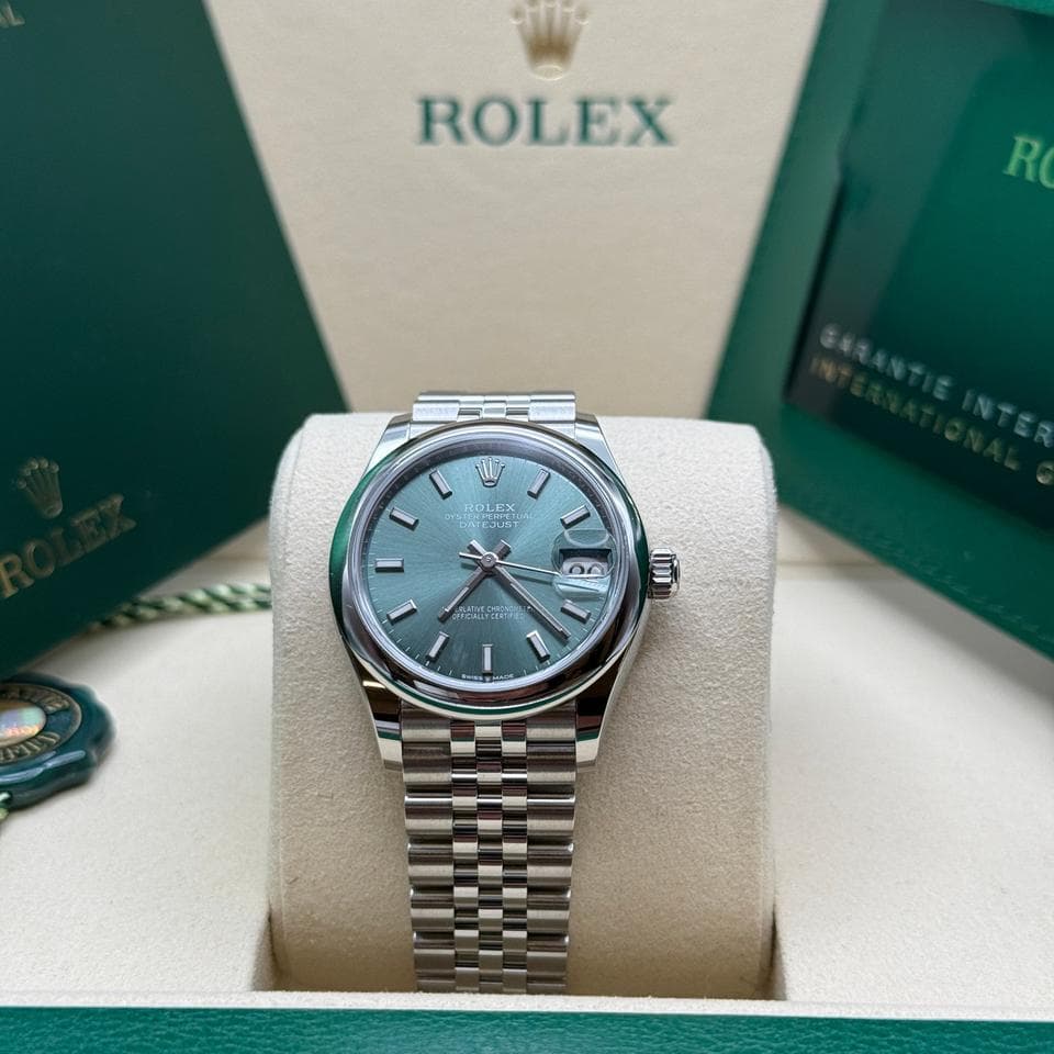Rolex Datejust 31 NEW 2025 Green Index Dial Stainless Steel Smooth Bezel Jubilee Bracelet